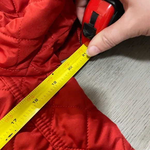 Burberry Brit Copford Red Quilted Button Jacket Size Medium - Picture 14 of 15